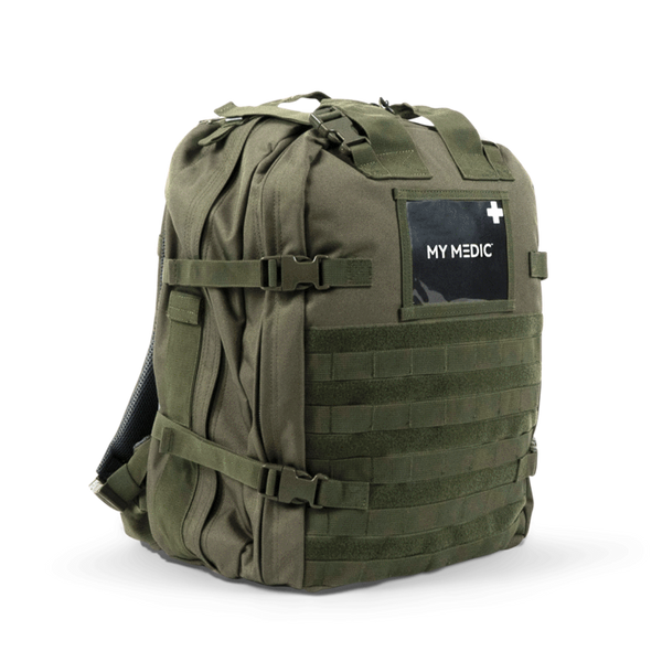 The_Medic_Green_3_4-